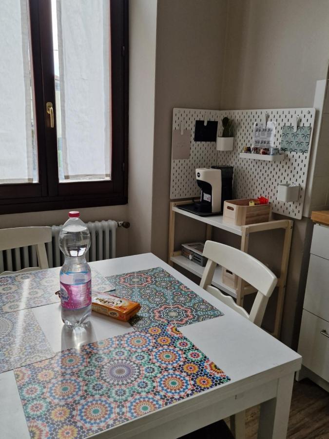 Voi Da Noi Intero Appartamento Con Parcheggio Privato Torno Exteriér fotografie